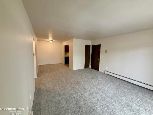 4921 Crooks Road, Royal Oak, MI 48073