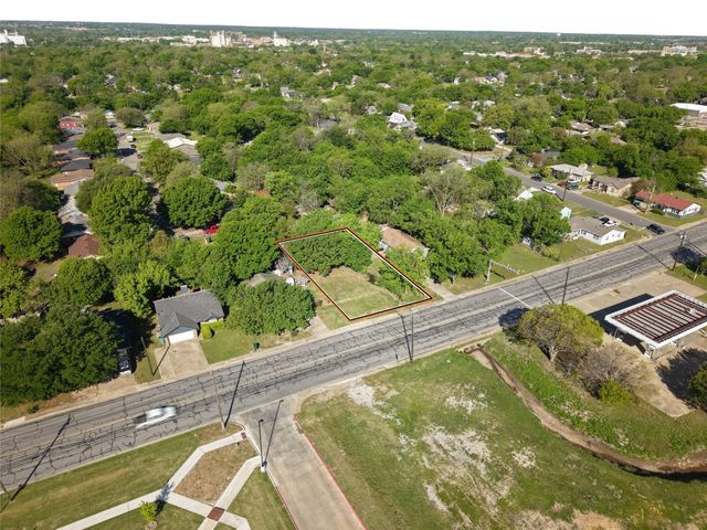 484 S Dewey Avenue, Sherman, TX 75090