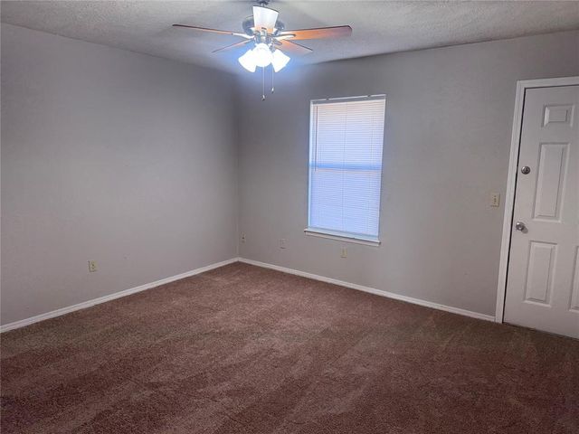 205 Barrett Place, Edmond, OK 73003