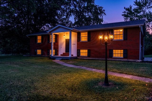 5741 Nickview Drive, Green Twp, OH 45247
