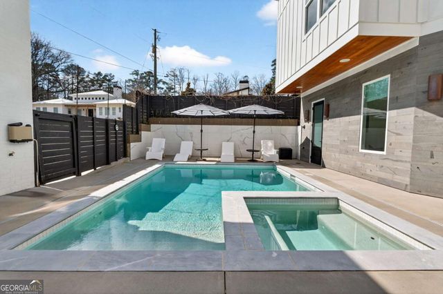 101 Henderson Street, Woodstock, GA 30188