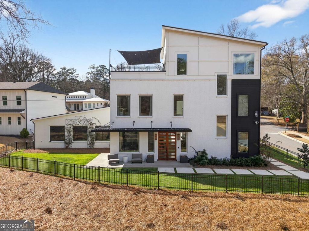 101 Henderson Street, Woodstock, GA 30188