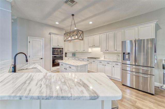 5225 BRIGHTON SHORE DRIVE, Apollo Beach, FL 33572