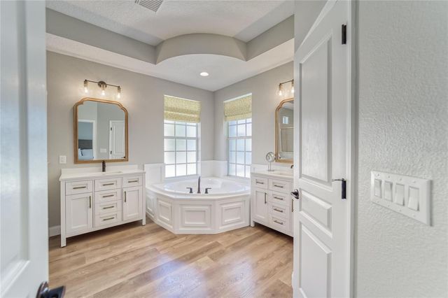 5225 BRIGHTON SHORE DRIVE, Apollo Beach, FL 33572
