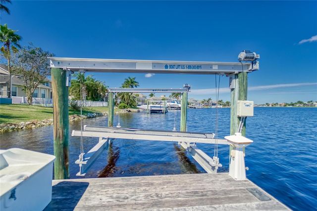 5225 BRIGHTON SHORE DRIVE, Apollo Beach, FL 33572