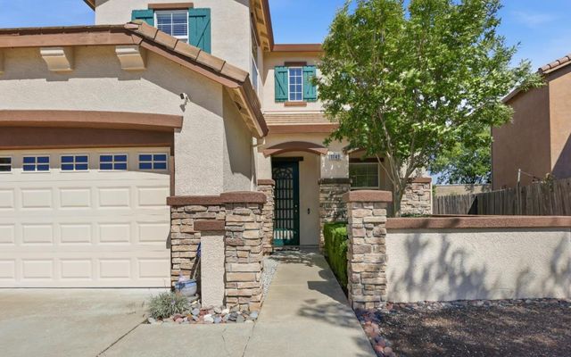 1143 Barnhill Ln, Lincoln, CA 95648
