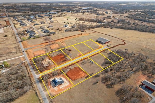 2208 Winter Ridge Road, Blanchard, OK 73010