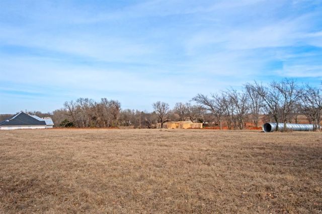 2208 Winter Ridge Road, Blanchard, OK 73010