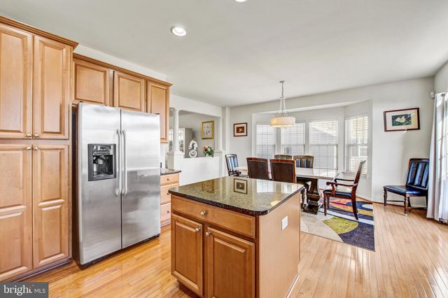 522 BOXWOOD LN, Woodbury, NJ 08096