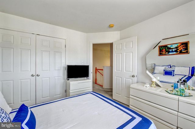 522 BOXWOOD LN, Woodbury, NJ 08096