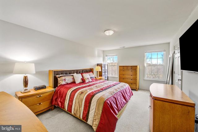 522 BOXWOOD LN, Woodbury, NJ 08096