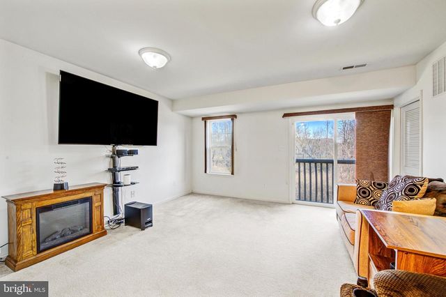 522 BOXWOOD LN, Woodbury, NJ 08096