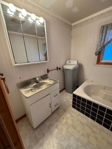 11285 Northland Drive, Big Rapids, MI 49307