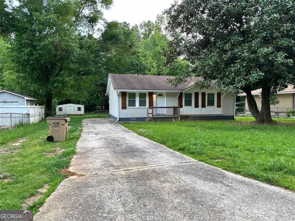8153 Attleboro Drive, Jonesboro, GA 30238