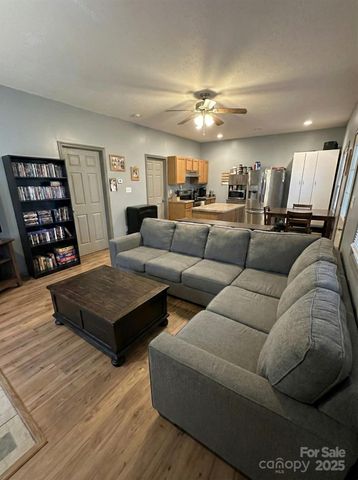 120 N Bear Creek Road, Asheville, NC 28806