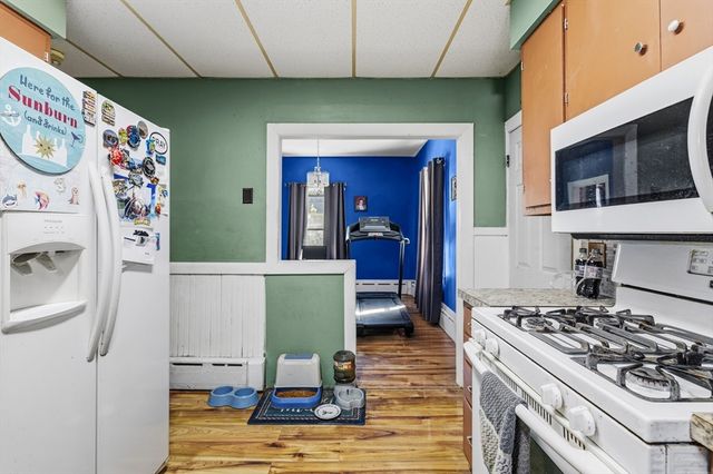 381 Park St, New Bedford, MA 02740