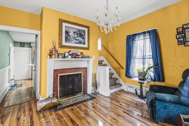 381 Park St, New Bedford, MA 02740