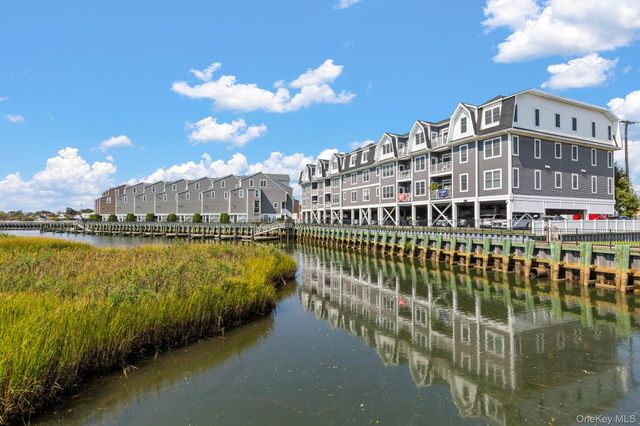 222 Marina Pointe Drive, East Rockaway, NY 11518