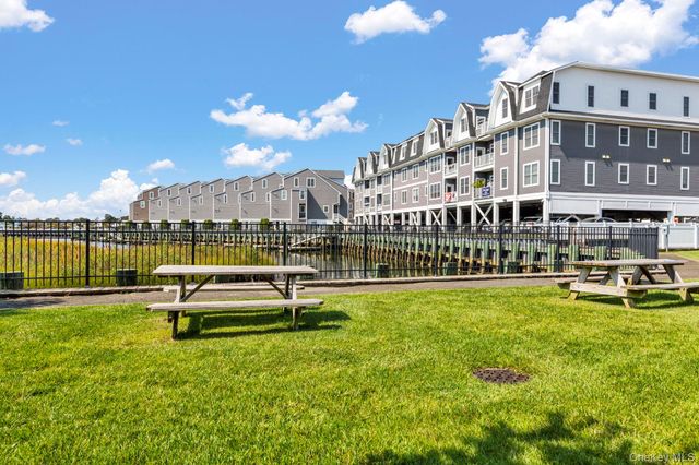 222 Marina Pointe Drive, East Rockaway, NY 11518