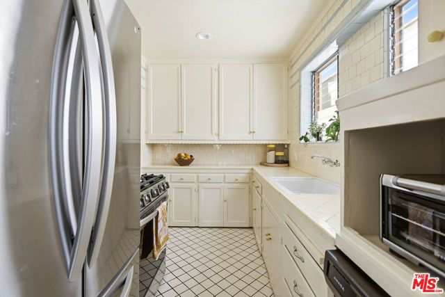 1149 S Crescent Heights Boulevard, Los Angeles, CA 90035