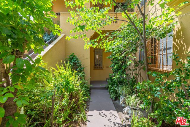 1149 S Crescent Heights Boulevard, Los Angeles, CA 90035