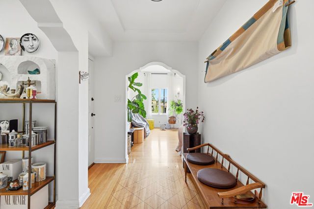 1149 S Crescent Heights Boulevard, Los Angeles, CA 90035