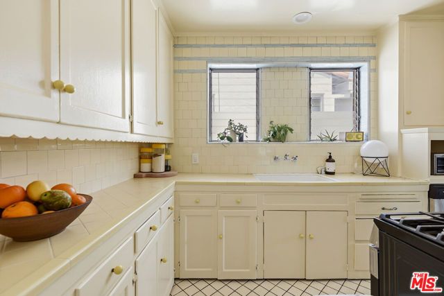 1149 S Crescent Heights Boulevard, Los Angeles, CA 90035