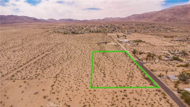 3112 Sullivan, 29 Palms, CA 92277