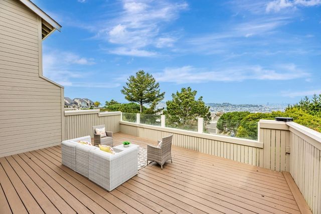 110 Cityview Drive, Daly City, CA 94014