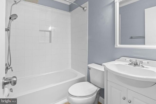2208 NOTELY LN, Crofton, MD 21114