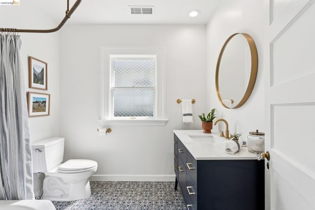 2035 Francisco St, Berkeley, CA 94709