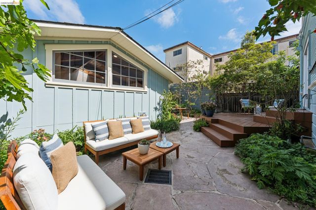 2035 Francisco St, Berkeley, CA 94709