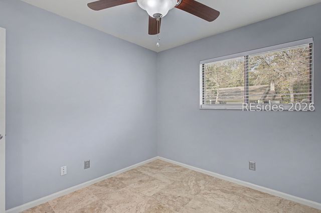 96 Mathews Dr Apt 157, Hilton Head Island, SC 29926