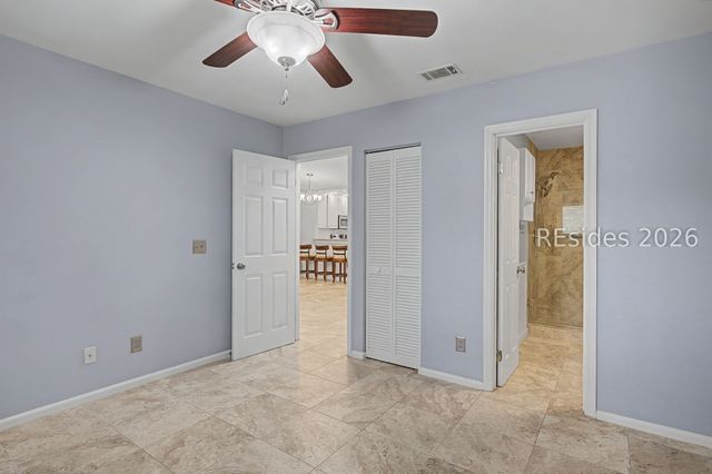 96 Mathews Dr Apt 157, Hilton Head Island, SC 29926