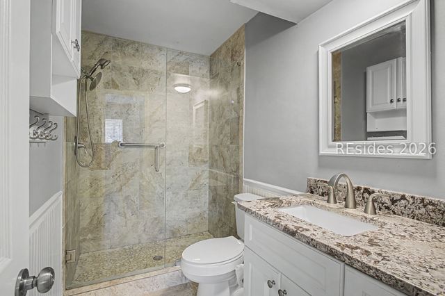 96 Mathews Dr Apt 157, Hilton Head Island, SC 29926