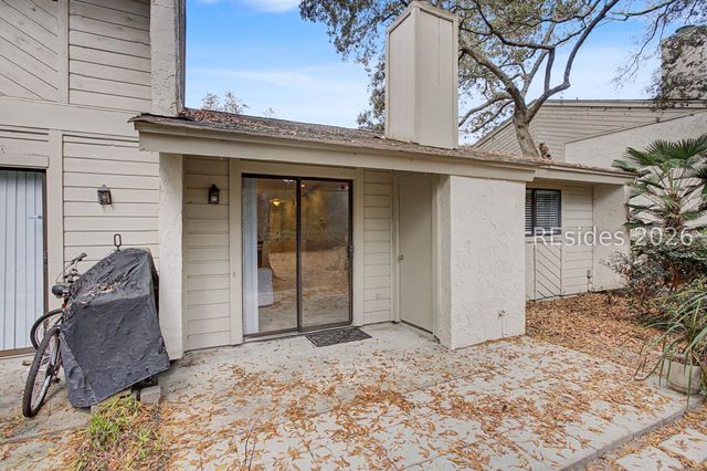 96 Mathews Dr Apt 157, Hilton Head Island, SC 29926