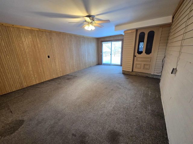 114 Woodward Avenue, Chippewa Falls, WI 54729