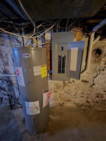 114 Woodward Avenue, Chippewa Falls, WI 54729