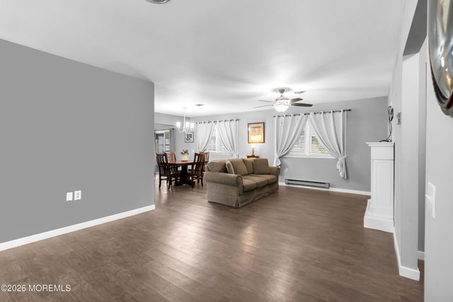 49 Chelsea Drive 73, Whiting, NJ 08759