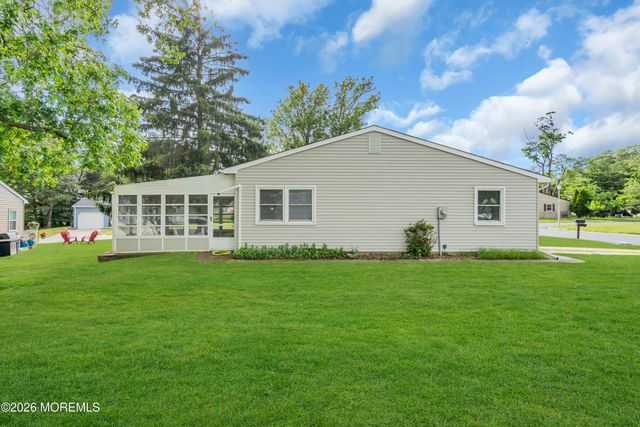 49 Chelsea Drive 73, Whiting, NJ 08759