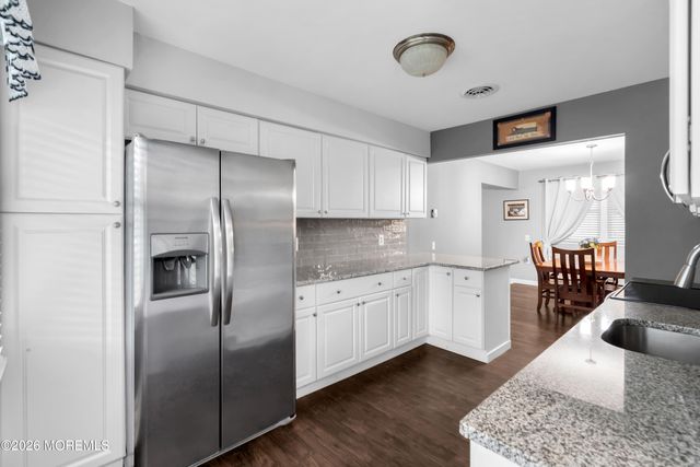 49 Chelsea Drive 73, Whiting, NJ 08759