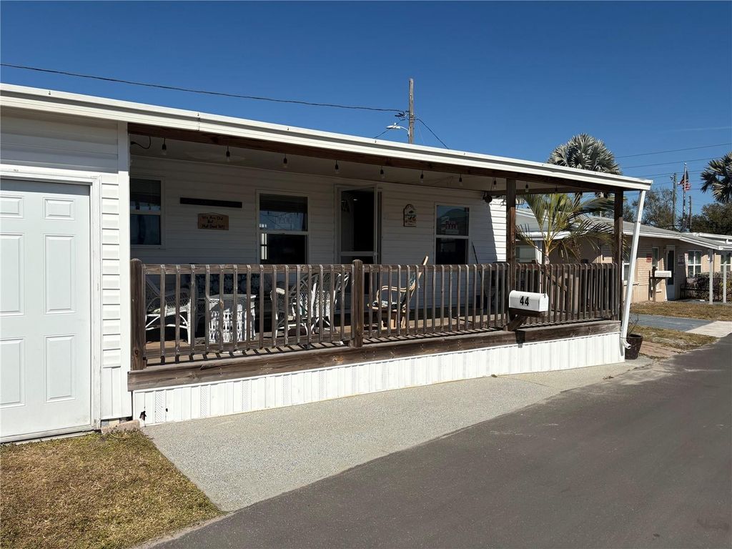 12766 SEMINOLE BOULEVARD 44, Largo, FL 33778