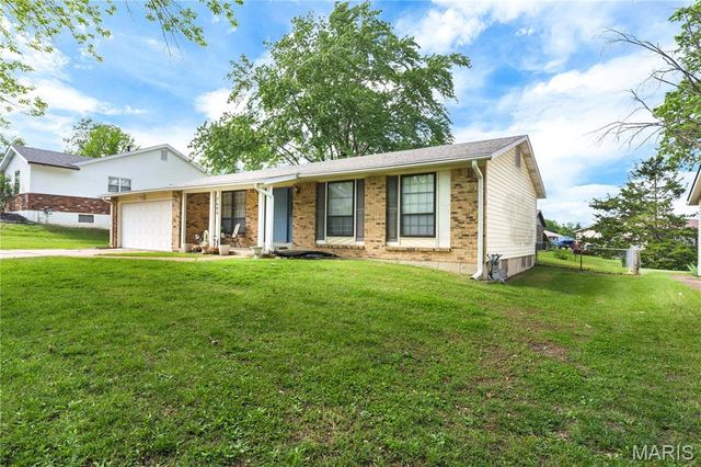 2609 Yaeger Road, Unincorporated, MO 63129