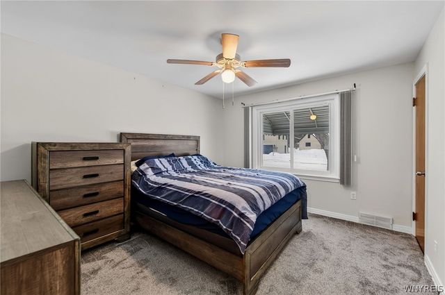 1009 Pasadena Avenue, Niagara Falls, NY 14304