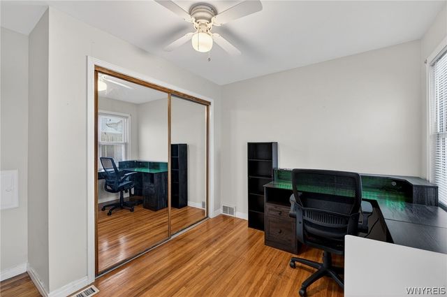 1009 Pasadena Avenue, Niagara Falls, NY 14304