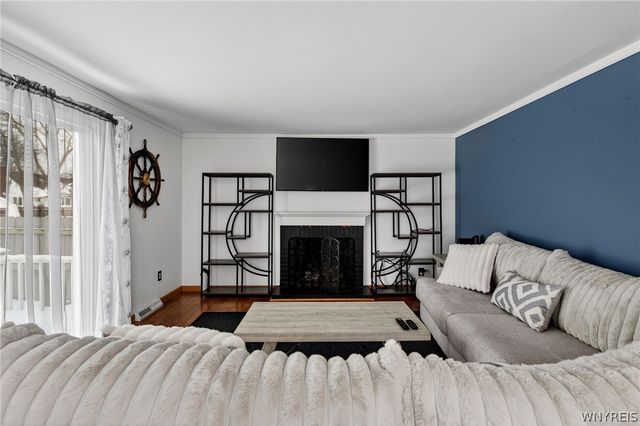 1009 Pasadena Avenue, Niagara Falls, NY 14304