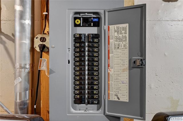 1009 Pasadena Avenue, Niagara Falls, NY 14304