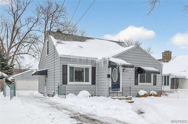 1009 Pasadena Avenue, Niagara Falls, NY 14304