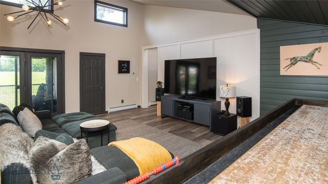 3640 Jagar Lane, Bozeman, MT 59718