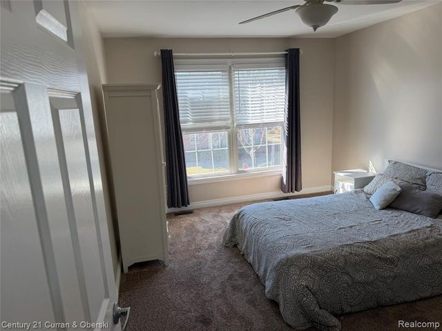 1632 Peninsula Court, Canton, MI 48187